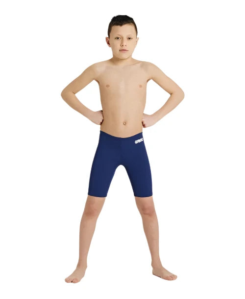 Bañador tipo jammer para niño de Arena, color azul marino liso